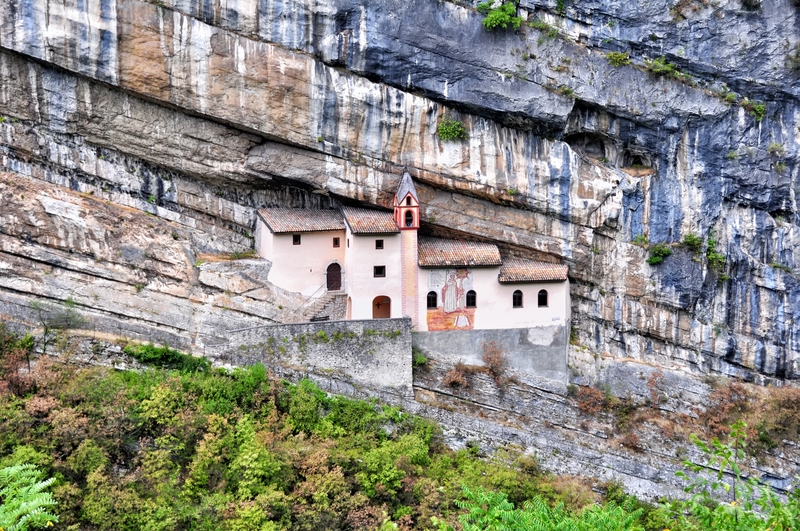 Eremo di San Colombano