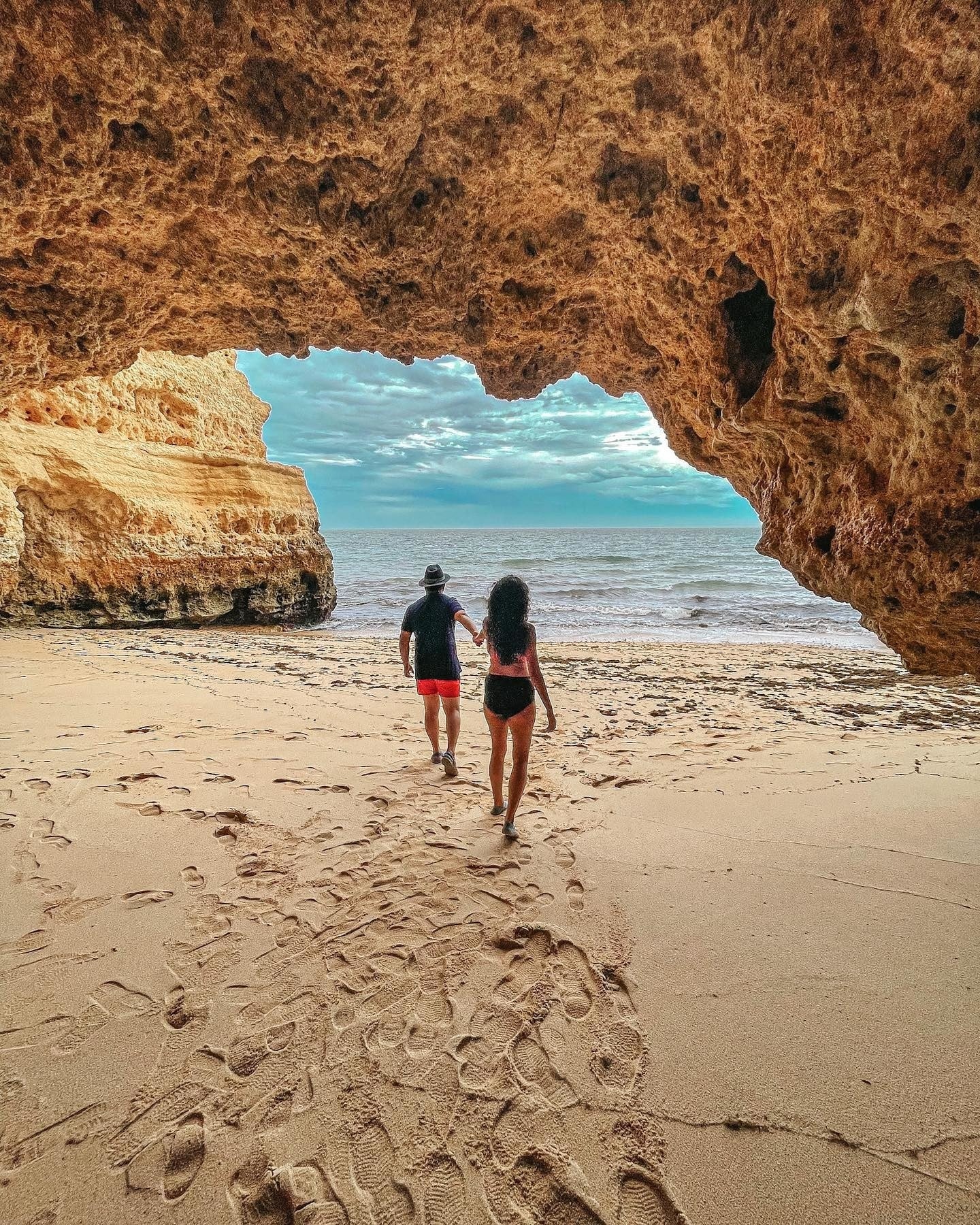 Höhle an der Algarve
