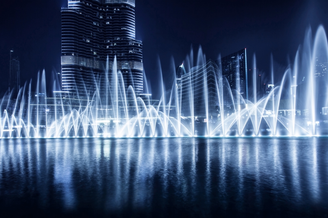 Dubai fountains - what to do in Dubai