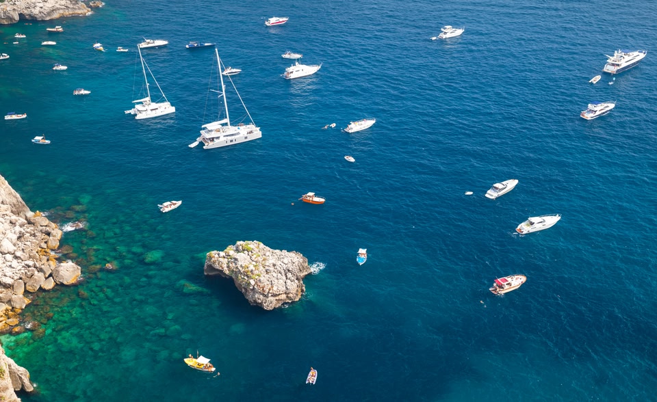 Spiagge di Napoli: Scoglione di Marechiaro