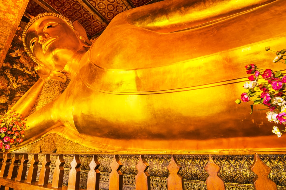 Reclining Buddha gold statue. Wat Pho, Bangkok, Thailand