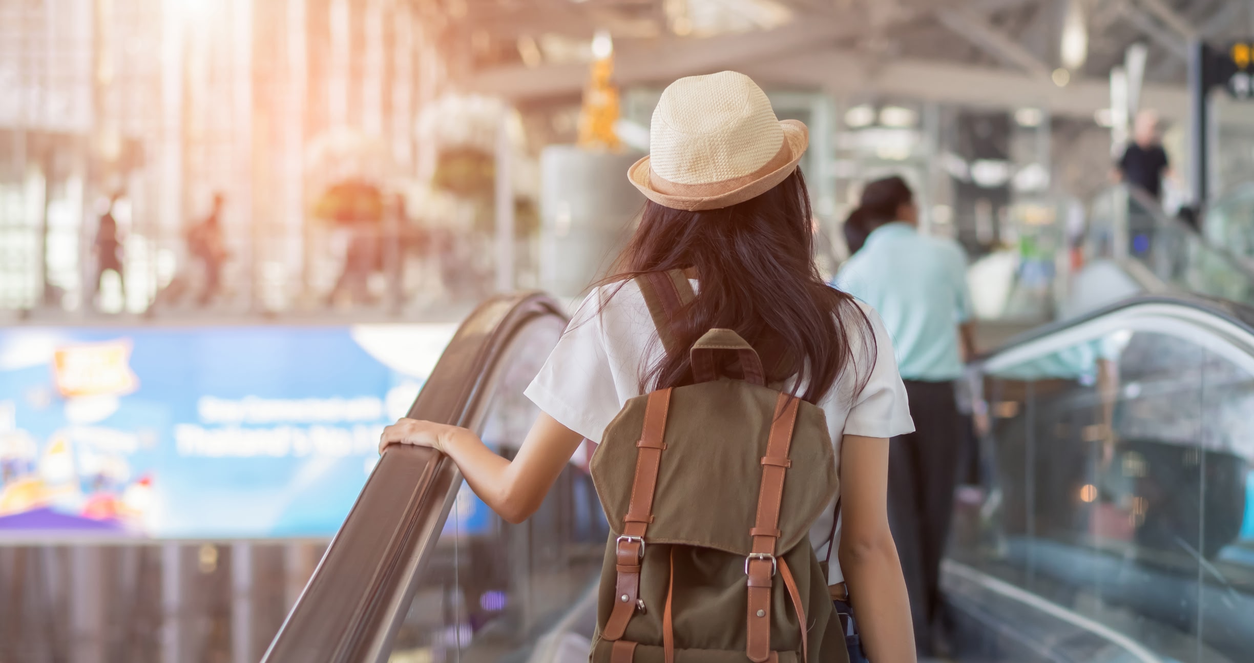 easyJet hand luggage size allowance, weight limit, and fees