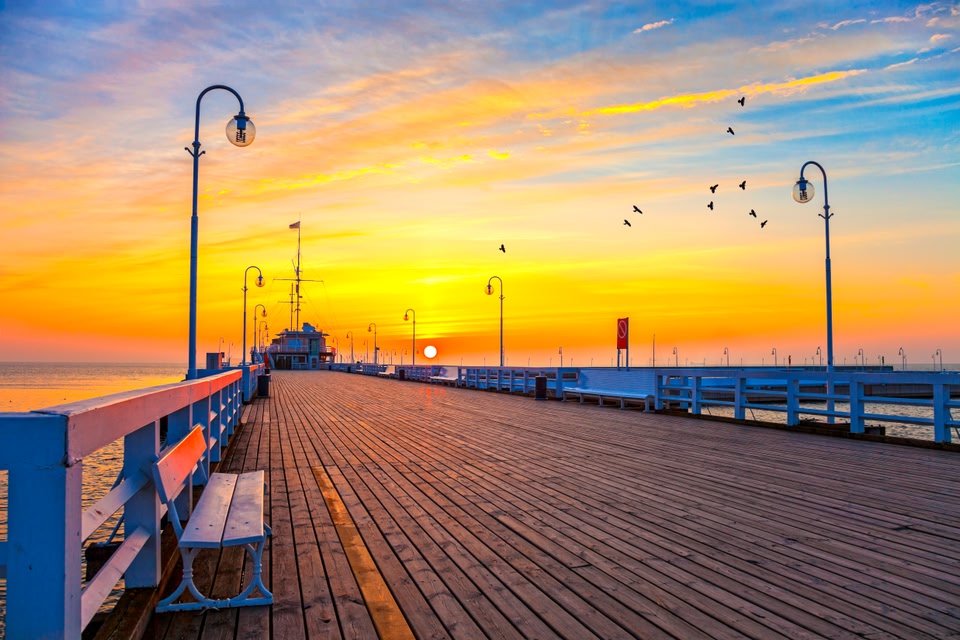 Steg in Danzig bei Sonnenuntergang
