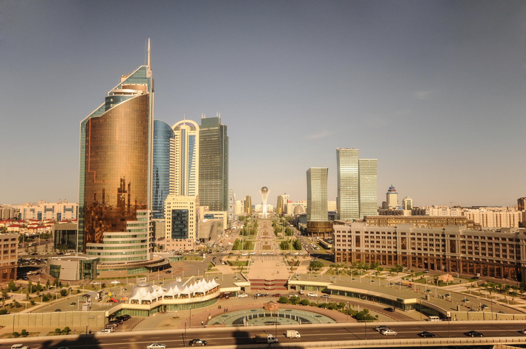 Países más grandes: Rascacielos en Astana, capital de Kazajistán