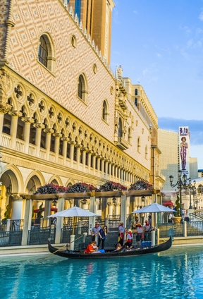 11 most romantic hotels in Las Vegas