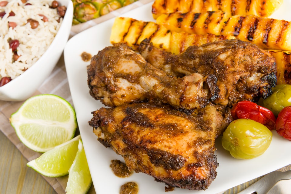 Poulet Jerk, plat traditionnel de la Jamaïque