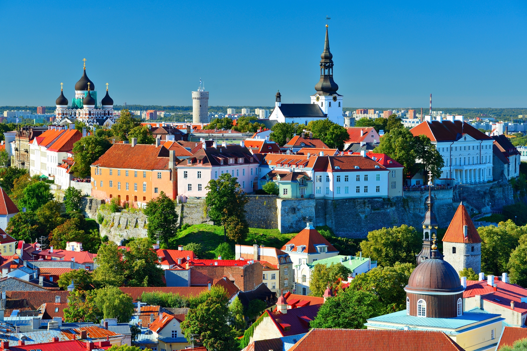 estonia: niente restrizioni per turisti vaccinati