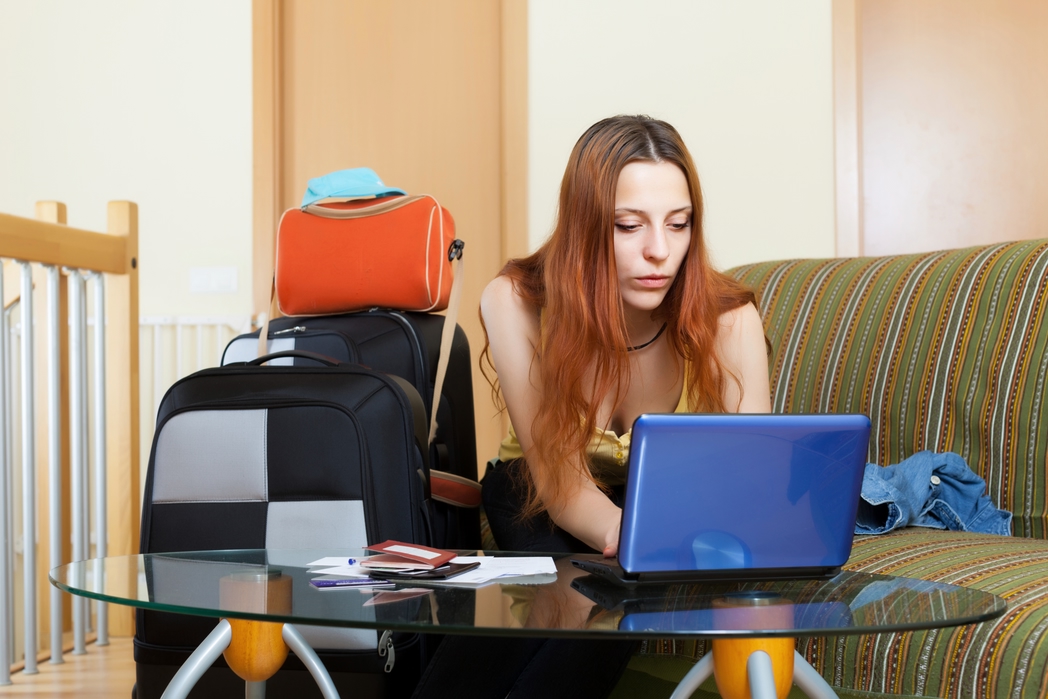 Woman changing her name online before travelling - how to avoid airline charges