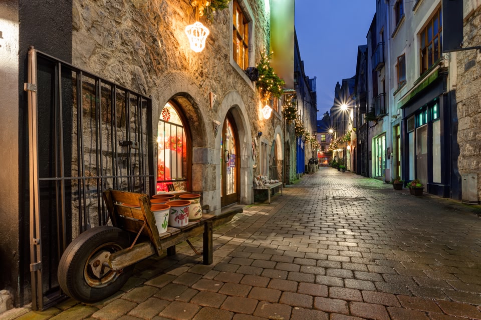 Die schönsten Sehenswürdigkeiten Irlands: Galway und Ashford Castle samt Burghotel