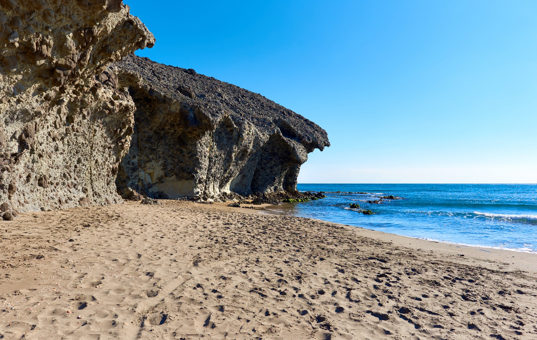 Playa de Monsul, una de las más hermosas de Cabo de Gata.
