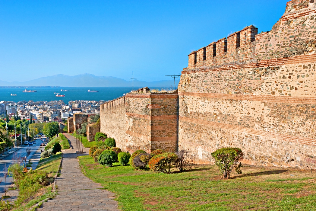 Wander Ano Poli - the 10 best thing sto do in Thessaloniki, Greece