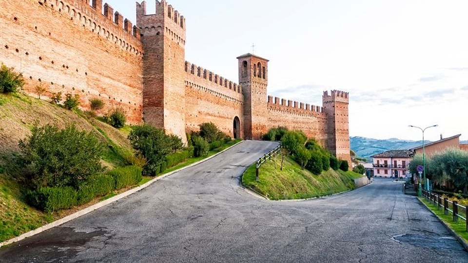 Image of Acqualagna landscape from high up