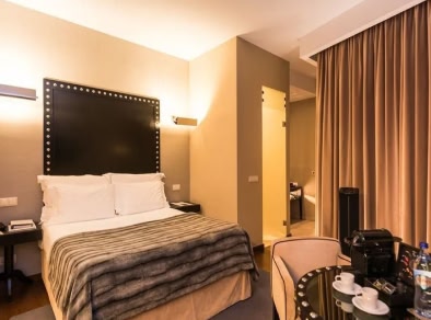 immagine della camera d'albergo The Vintage Hotel & Spa Lisbona