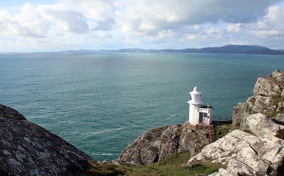 Cheap car hire in Farranfore, Ireland from £7/day in 2026 | Skyscanner