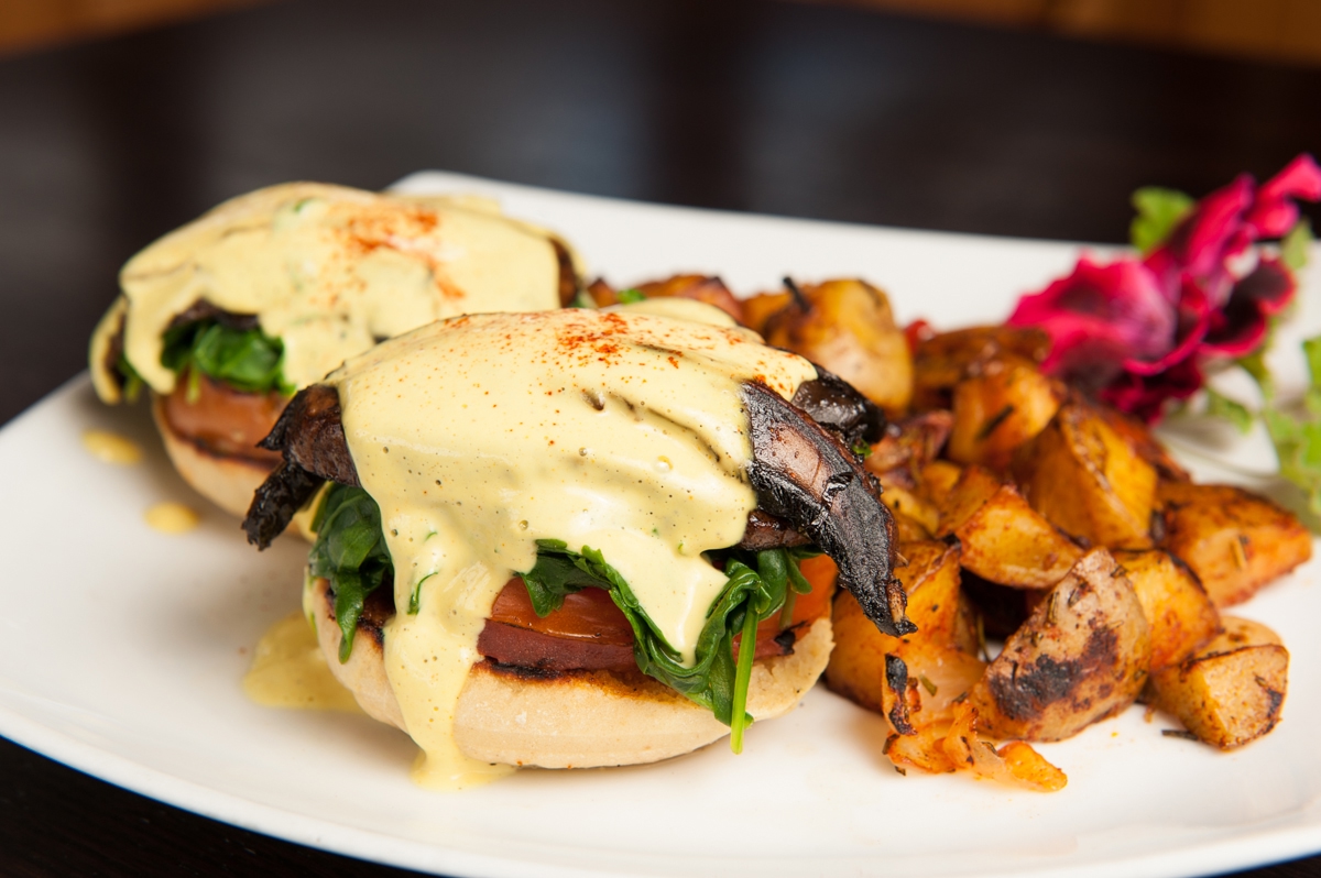 Yummy vegan breakfast at The Stanford Inn in California, USA