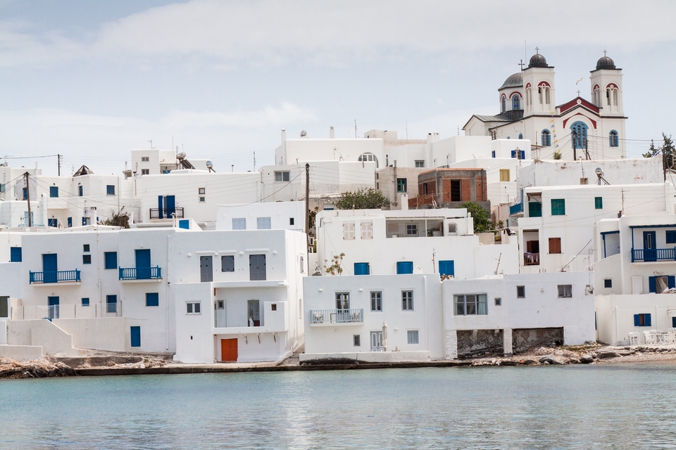 Paros