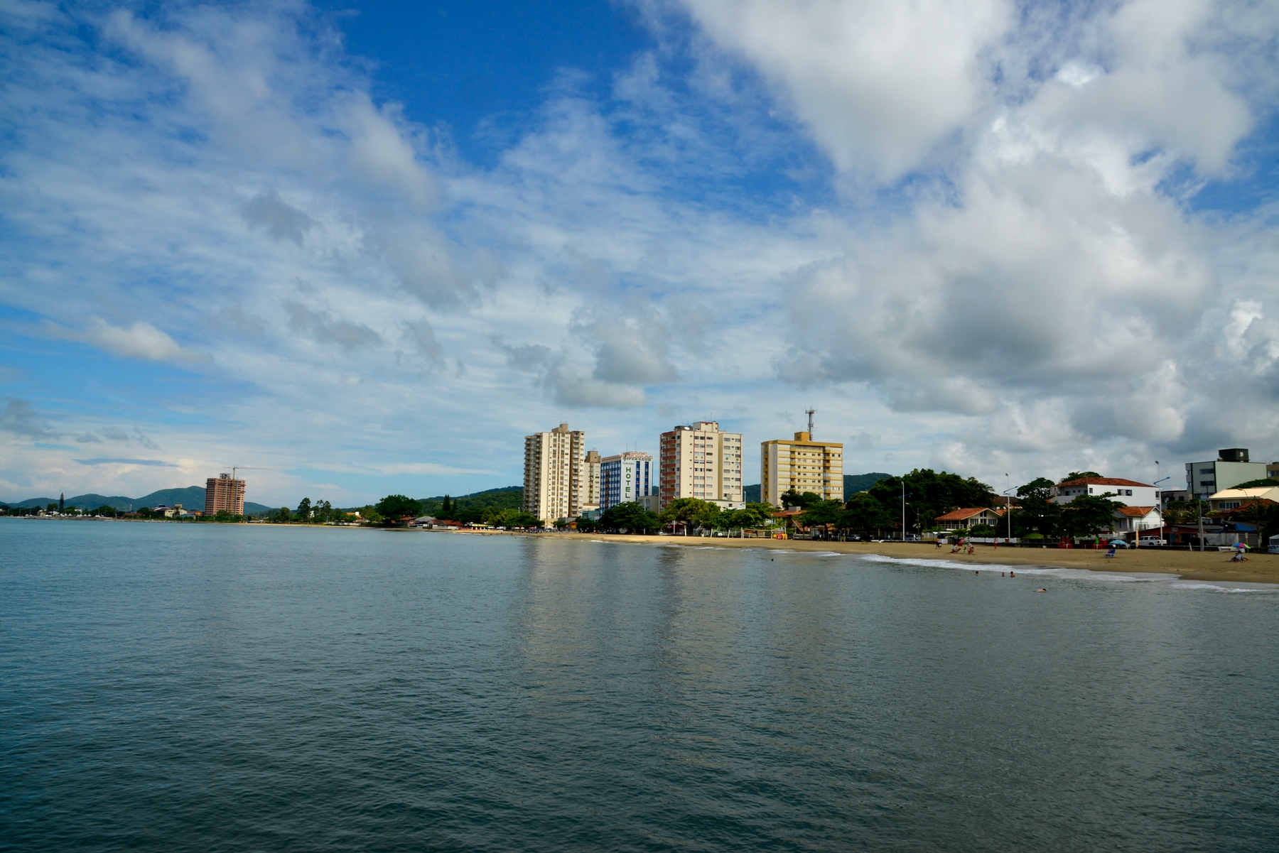 Praia de Piçarras, Santa Catarina.