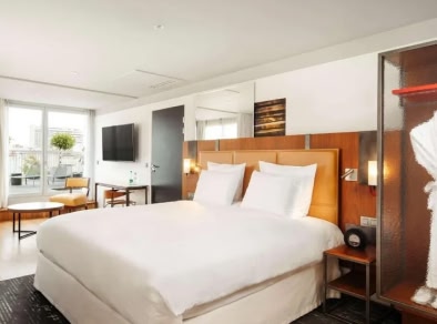 Un'immagine della camera da letto dell'hotel Bastille Boutet di Parigi