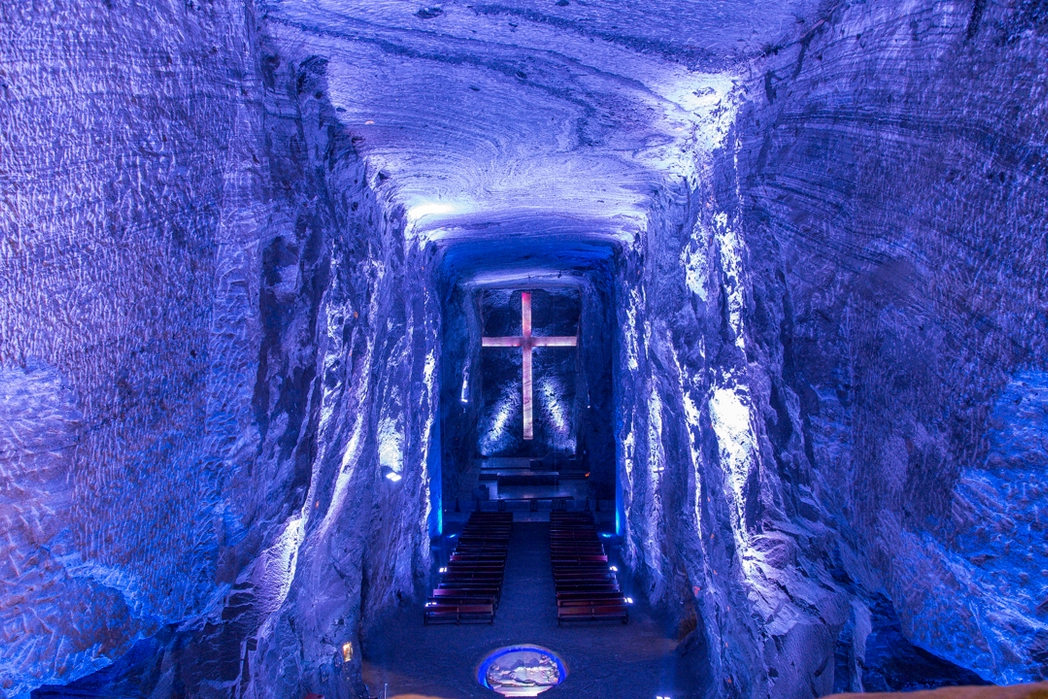 Cross in stone hallway at Underground Salt Cathedral ( Catedral de Sal de Zipaquira)