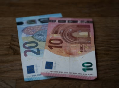 delle banconote di 10 e 20 euro