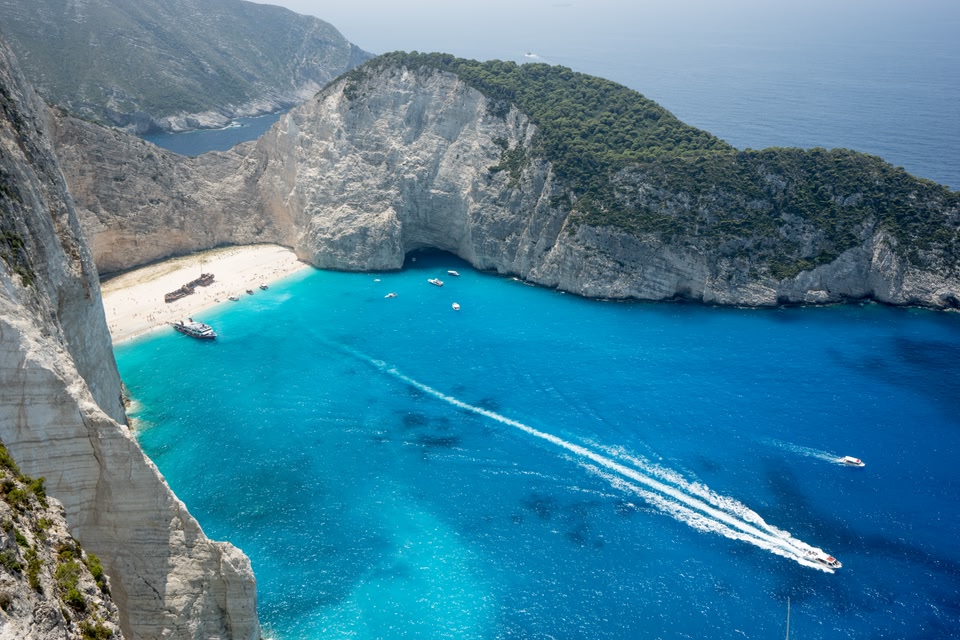 Η παραλία Ναυάγιο στη Ζάκυνθο