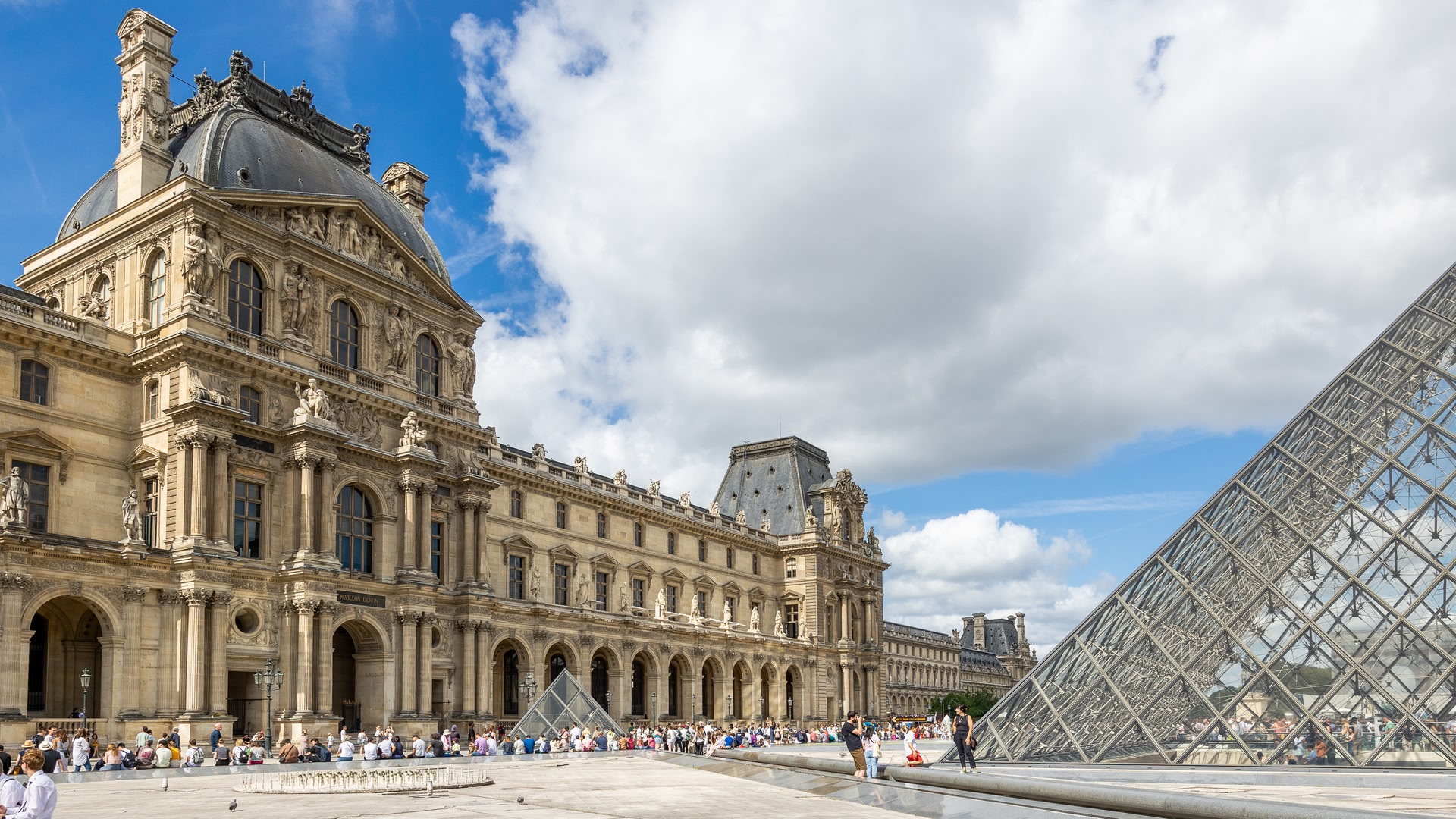 Louvre Museum