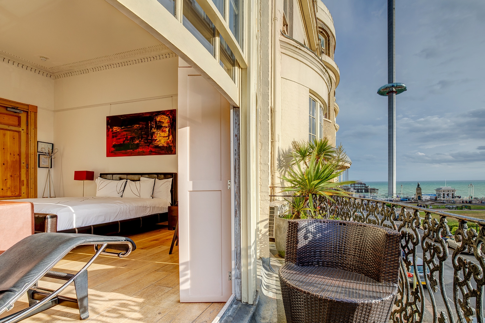 Hotel Una is one of the best hotels in Brighton for a beach break