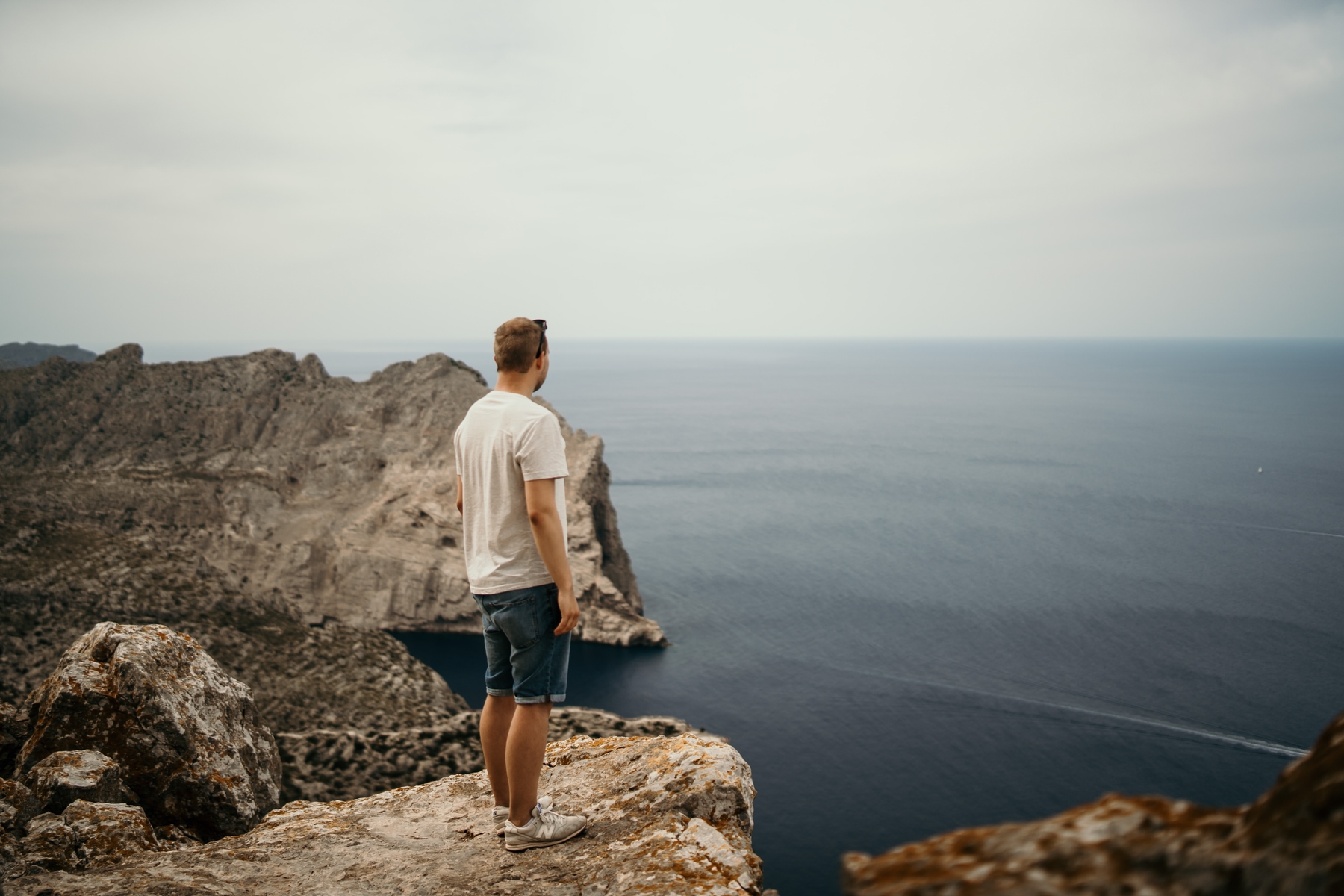 Antes de irse de la playa de Formentor hay que asomarse a su mirador