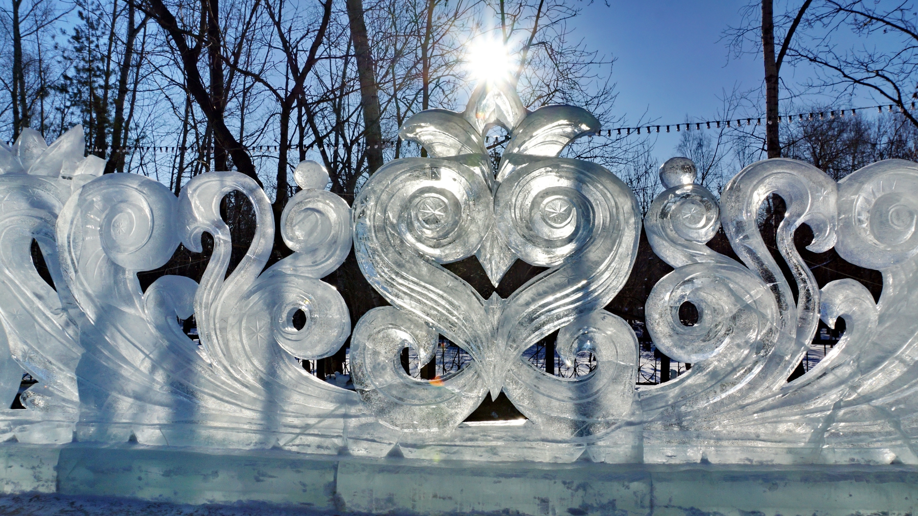 Новогодние гуляния в Екатеринбурге